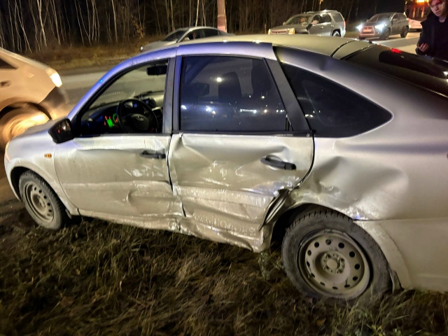 Здравствуйте, опубликуйте пожалуйста!
Очевидцы ДТП 14.1...