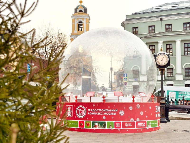 Оч круто: московская стройка наглядно показала один из главных проектов 2025 года.
В огромном стекл