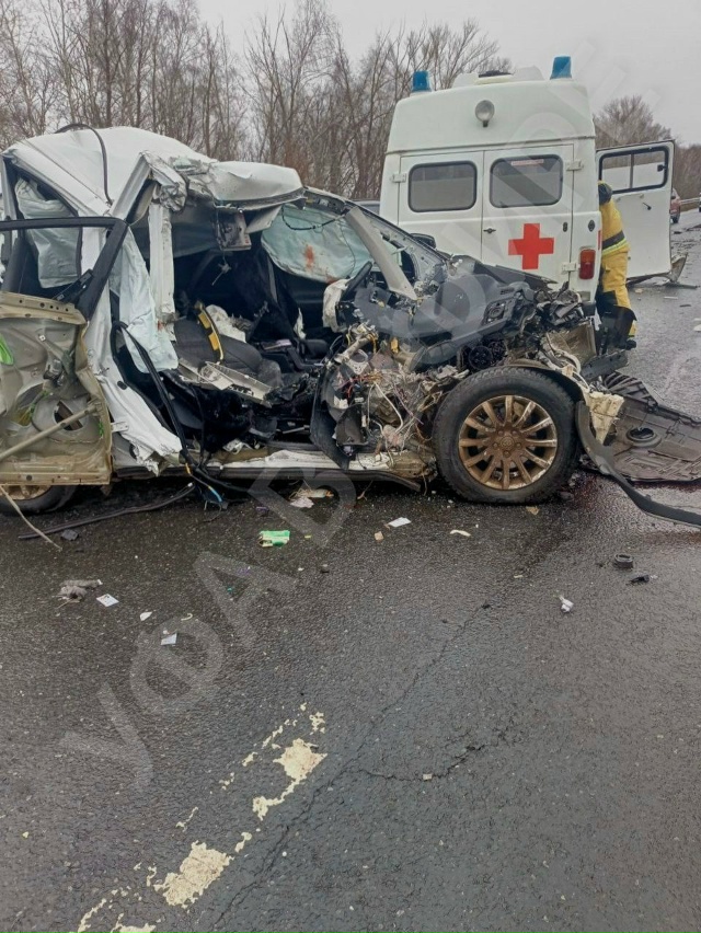 «Мама пыталась собрать своих дочек после аварии» — ка?...