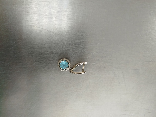 Повторяю пост спустя две недели:найдена серёжка.