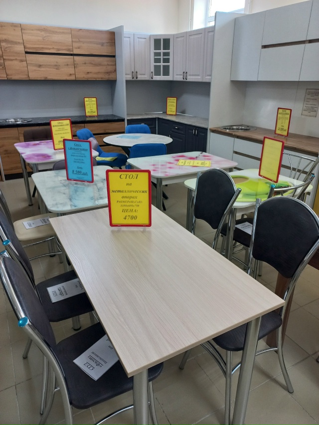 Что выбрать?
🌟Яркий белый глянец или глубокий бархатн...