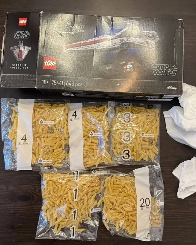 Американец менял детали LEGO на МАКАРОНЫ и заработал $34.000 — теперь ему грозит срок
Он покупал на