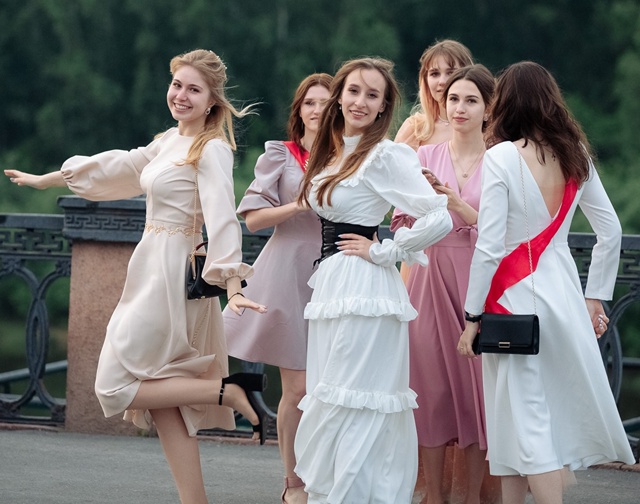🎓 5 миллионов — и ни выпускного, ни организатора: студ?...