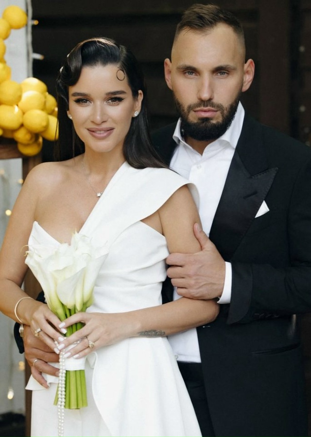 Ксения Бородина станет мамой в третий раз😅
Сегодня т?...