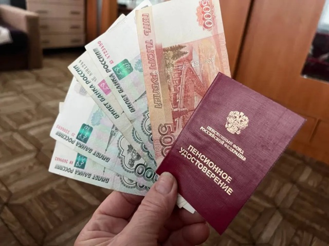 ❗В Копейске пенсионеры получат ️800 рублей в подарок к?...