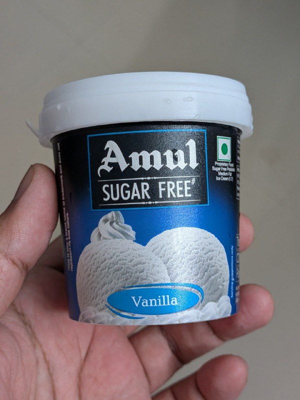 В соцсетях завирусился проклятый индийский маркетинг: на упаковке местного мороженого Amul есть поме