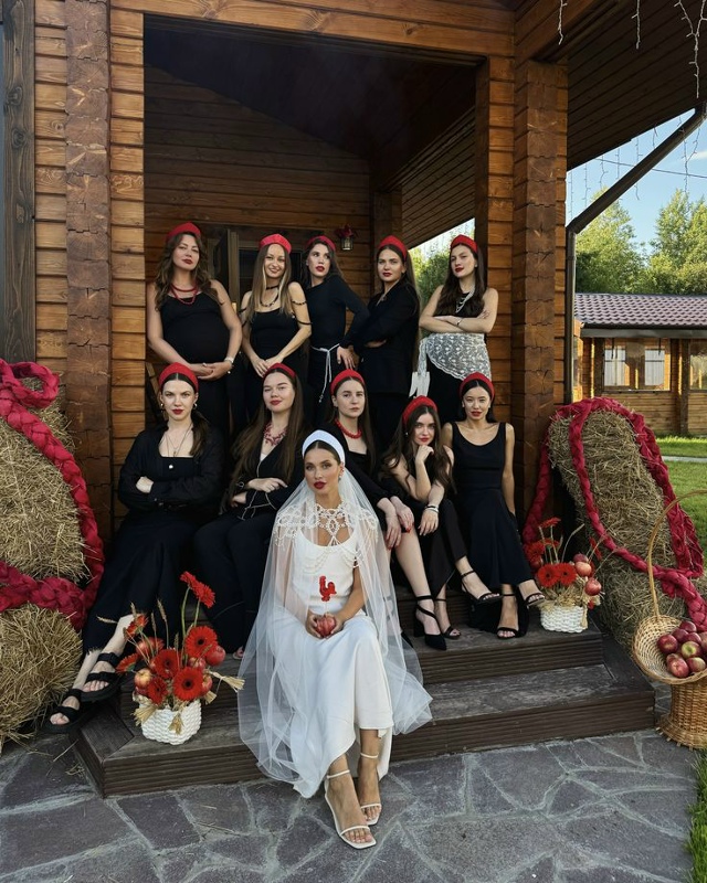 Организация на высоте, девочки подготовились 💃💃💃
#?...