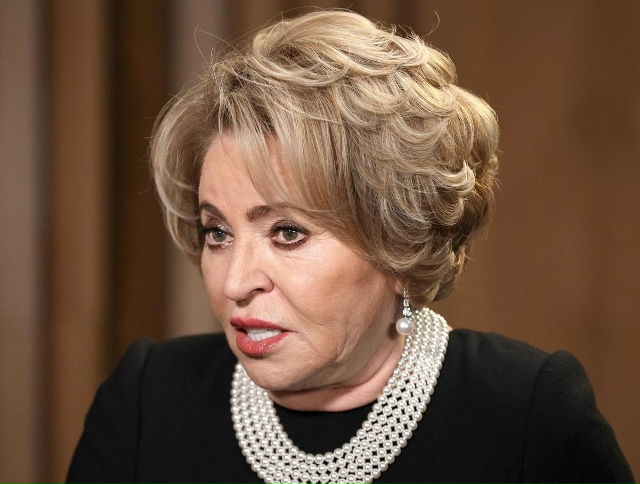 ❗️Россиянки должны РОЖАТЬ СРАЗУ в 18 лет — такое заявл...