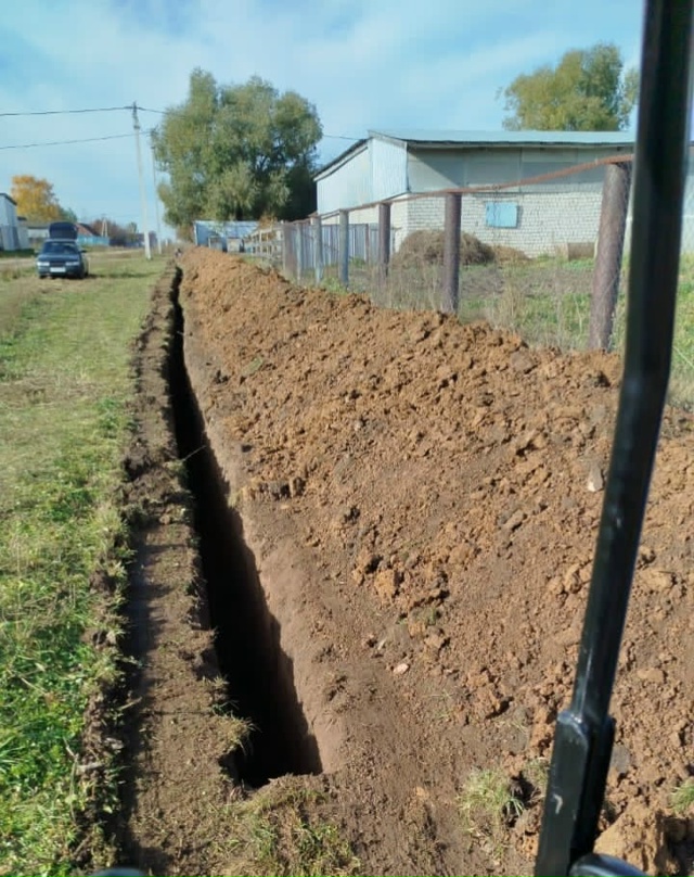 Т. 89159708403
Услуги миниэкскаватора
нa гуceничном ходу, удо...