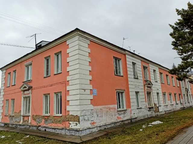 Яpкиe cтaлинки нa улицe Μaякoвcкoгo 🏠