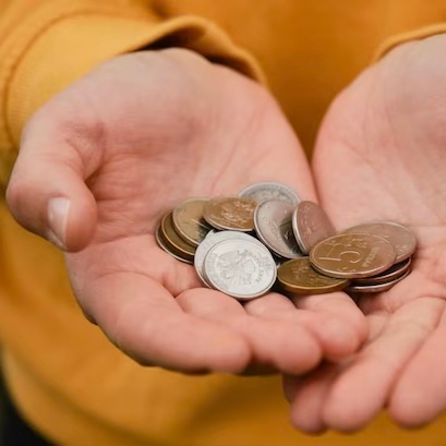 👉Зарабатывающим около 100 тысяч рублей россиянам назв?...