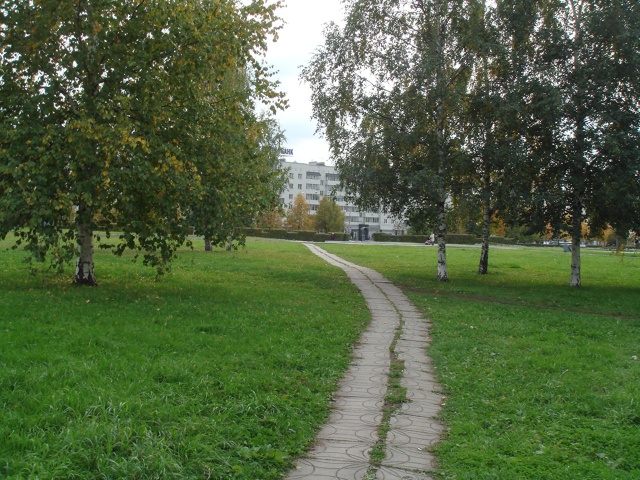 Эспланада, сентябрь 2008 г. Еще фонтан старый.