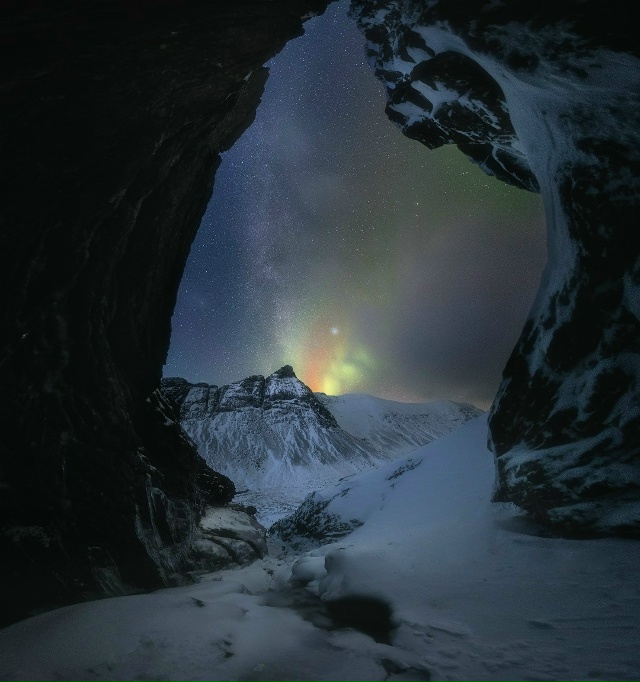 Ночью в Хибинах 💚
📷 Виталий Истомин