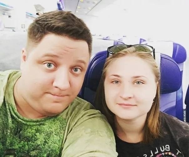 Вдова Романа Попова Юлия снова выставила на продажу их...