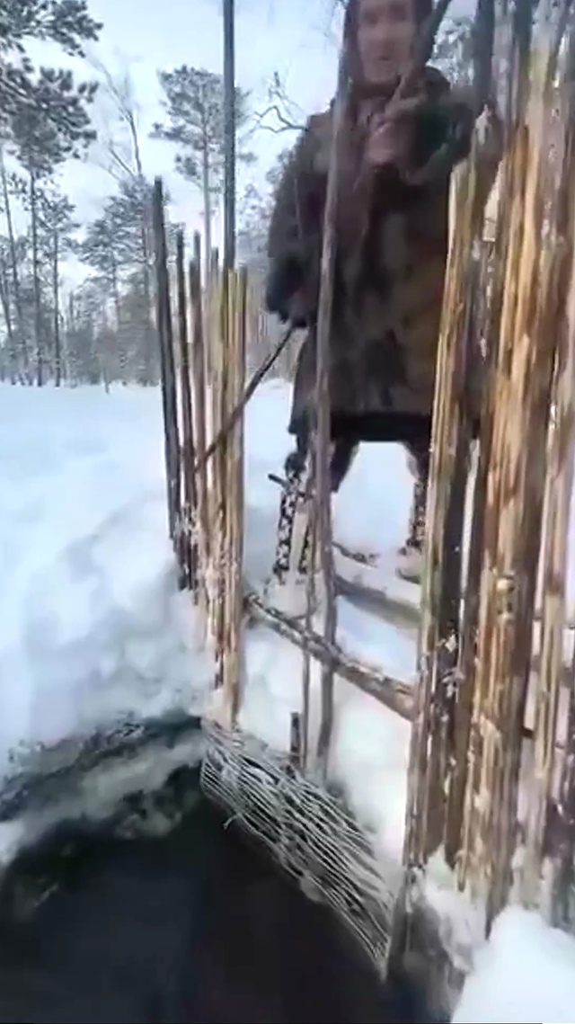 Рыбалка на Севере в жестких условиях по древним обычая...