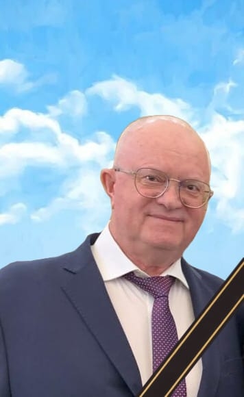 30.10.2025 после болезни ушел из жизни любимый муж, замечат?...