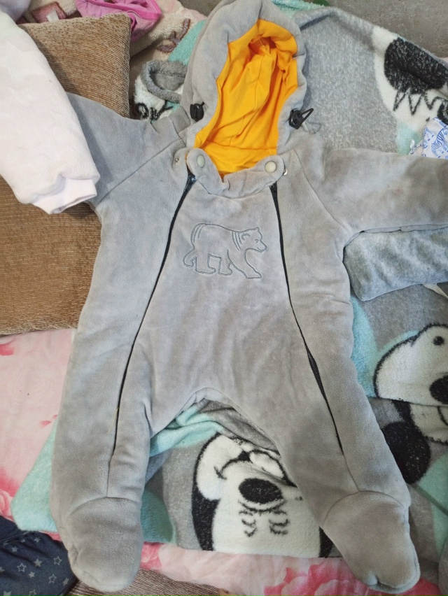 Отдам за вкусняшки детям (6 мес)