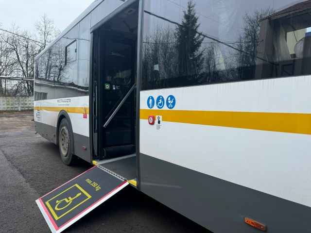 Два новых автобуса выйдут на линию в Можайском округе ?...