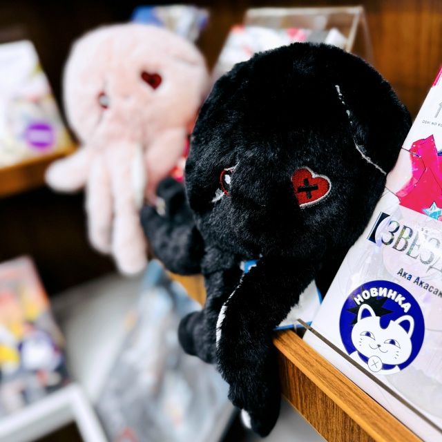 Друзья, у нас плюшевое нашествие!
Приехало очень МНОГО...