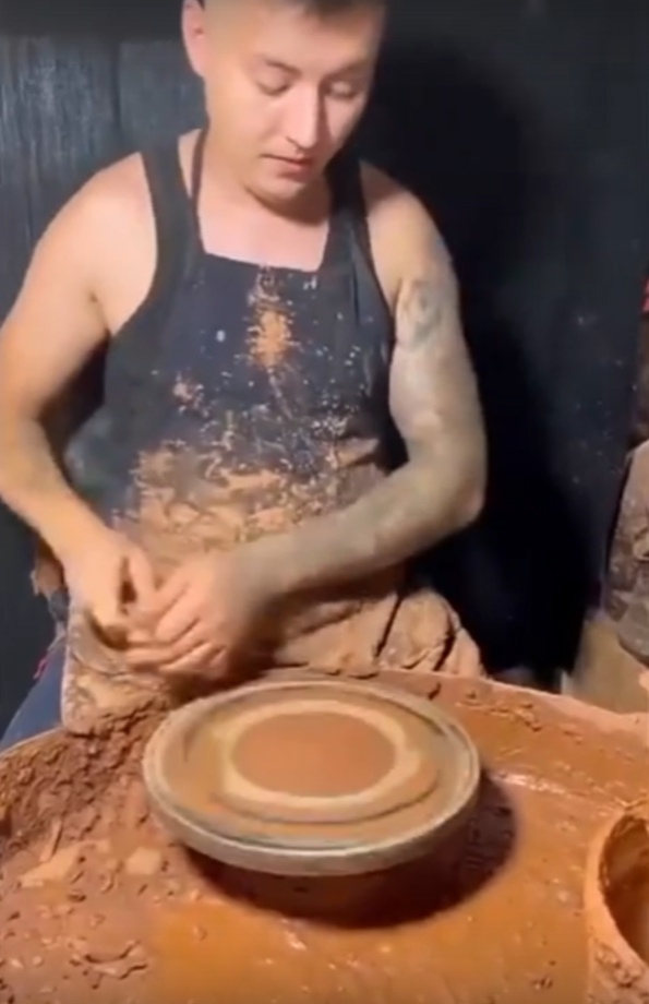 Впечатляющее гончарное ремесло 👌