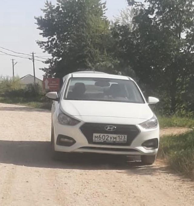 Сегодня в эту машину грузили с моего участка мою же тро...