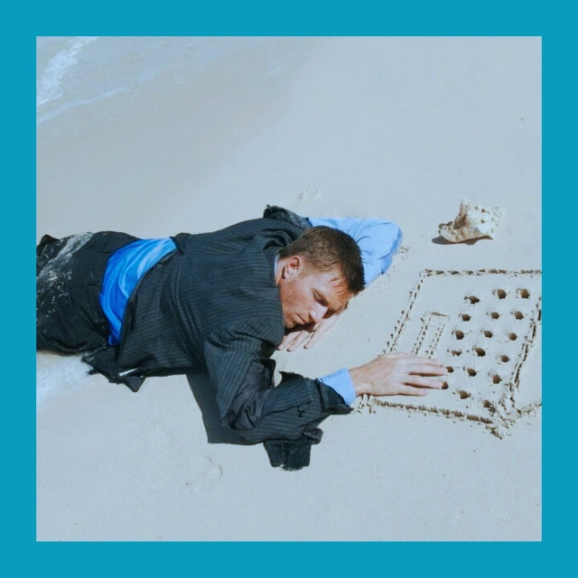 В России хотят полностью запретить алкоголь в поездах,...