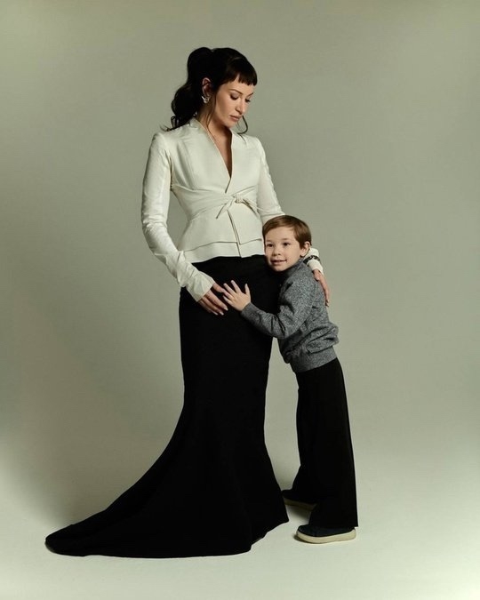 Нежная Ида Галич с сыном Лео в предвкушении скорого по?...