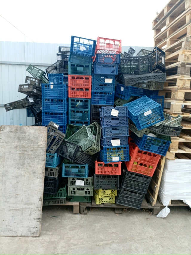 Добрый день, отдам ящики бесплатно все сразу. Без разбо...