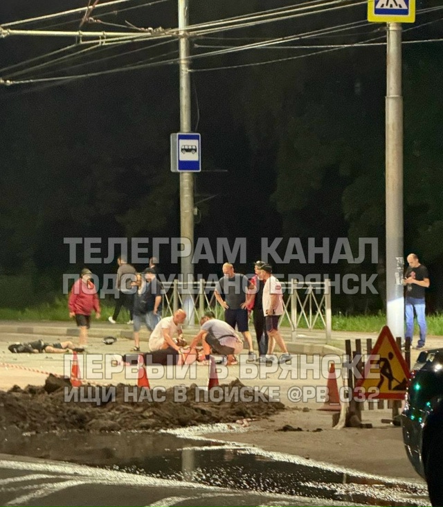 ‼️Два парня попали в аварию на остановке хлебокомбин?...