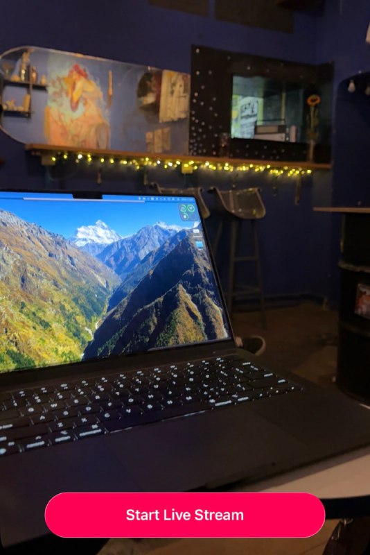 Вышел новый апдейт Telegram. Главное:
– В сторис теперь можно запускать прямые эфиры и получать дон