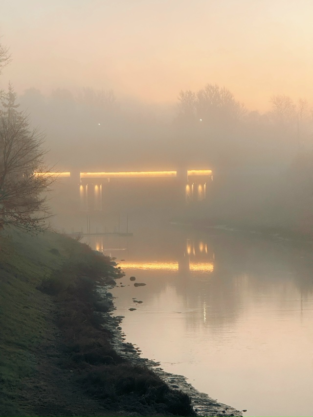 Туман в Рыбинске ❤️ 📷 Сергей Чекалов