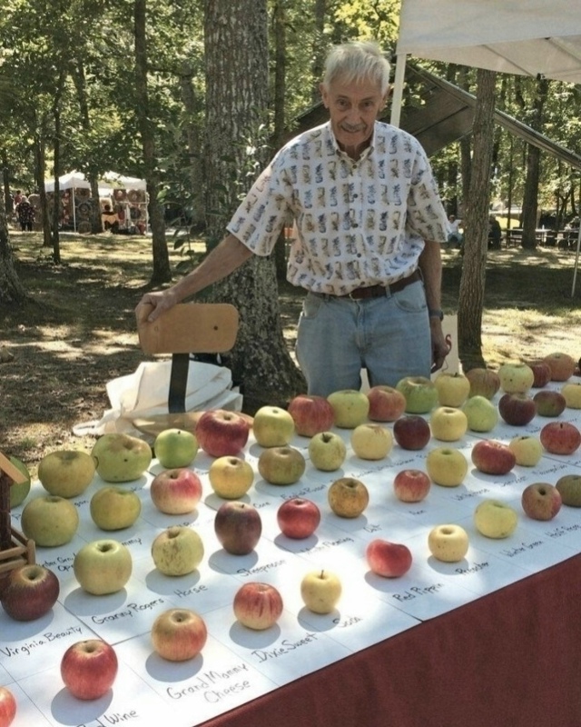 Том Брэйн — инженер на пенсии, посвятивший 25 лет спасе?...