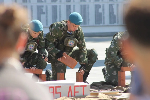 🇷🇺Воздушно-десантным войскам России - 95 лет.
 
Воздуш...