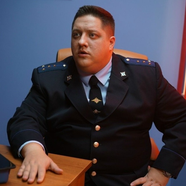 🖤Умер актёр Роман Попов, известный по роли Мухича в се...