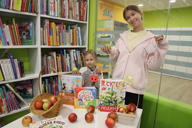 ? В Центральной районной детской библиотеке им. В. Г. С...