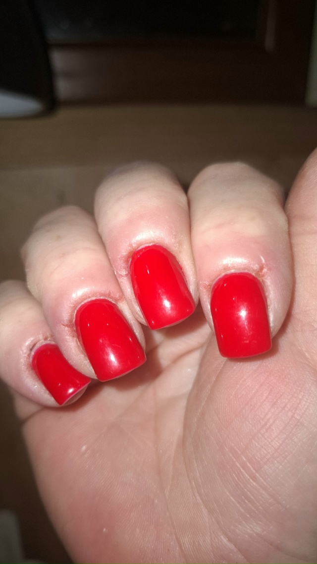 Добрый вечер, Сходила на маникюр.Первое фото до,второе ...