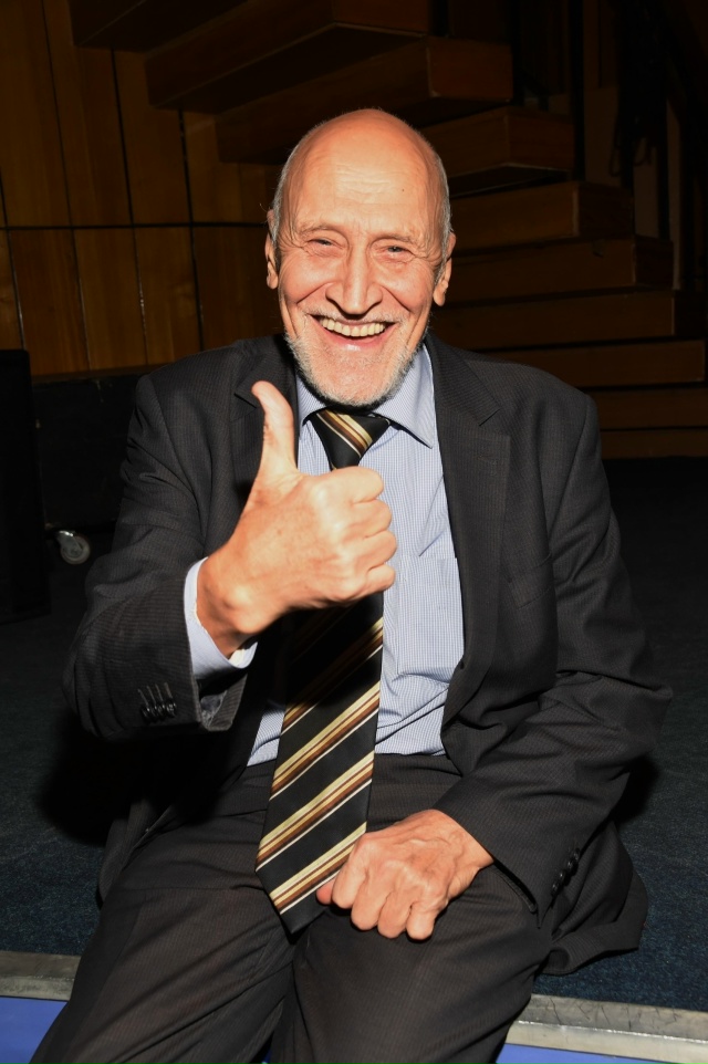 88-летний Николай Дроздов вышел в стадию ремиссии в бор?...