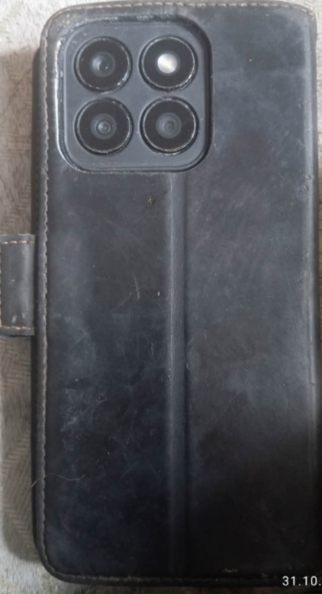 Найден телефон в районе почты с двумя картами 30.10.25 отд?...