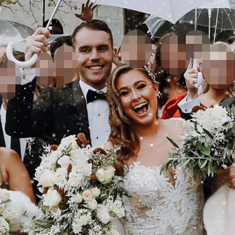 В Австралии 33-летняя учительница музыки больше года спала со школьником и… родила от него
Женщина