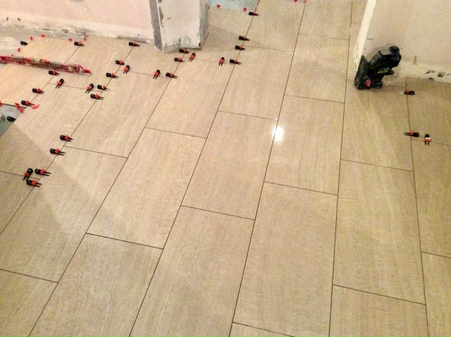 Выполняю работы по укладке плитки и керамогранита.
Вые...