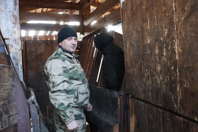 Ученики восьмого класса МБОУ Балахтинской СОШ 2 в сопр?...