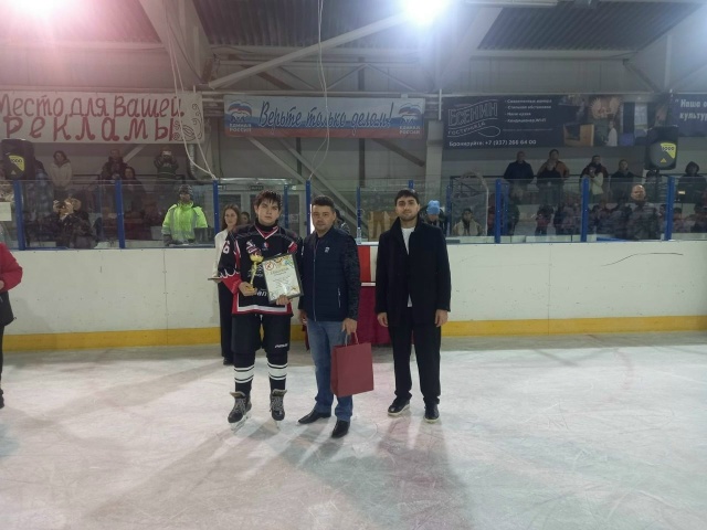 🔥В Вольске в «Ледовом дворце» 15 ноября завершилось Пе...