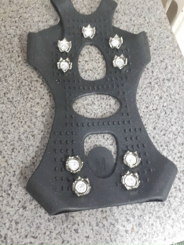 Насадка на обувь от гололеда - настало твое время!