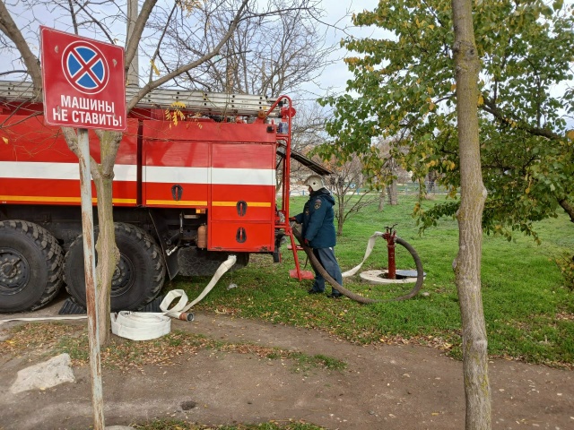 Огонь условный - выезд реальный
🏥В Евпаторийской бол?...