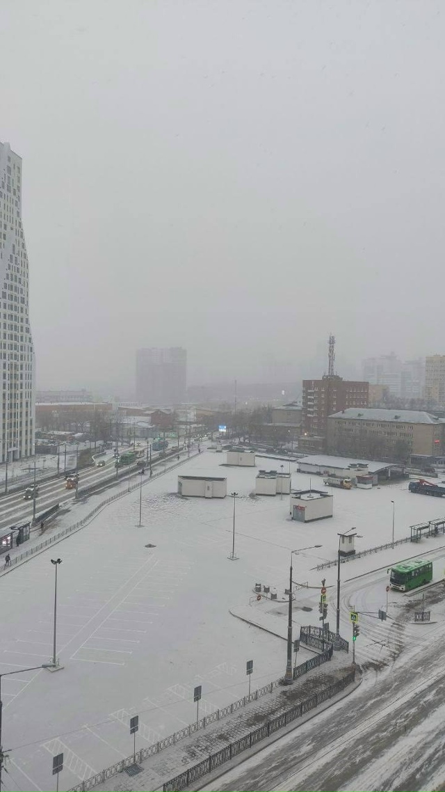 Снег выпал в Екатеринбурге ❄️