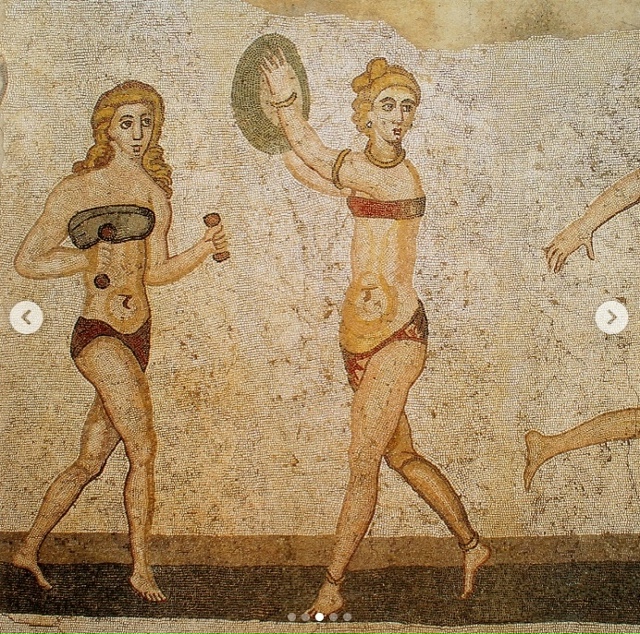 Римские «Девушки бикини»
Эти знаменитые мозаики, час?...