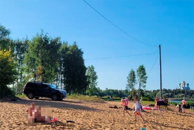Пляж в Коровниках. Подписчик недоволен, что некоторые ?...