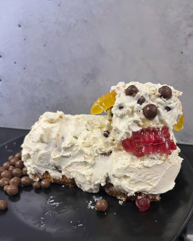 В Чехии главным символом Пасхи считается берánek — это такой кекс или бисквит в виде ягнёнка
Обычно