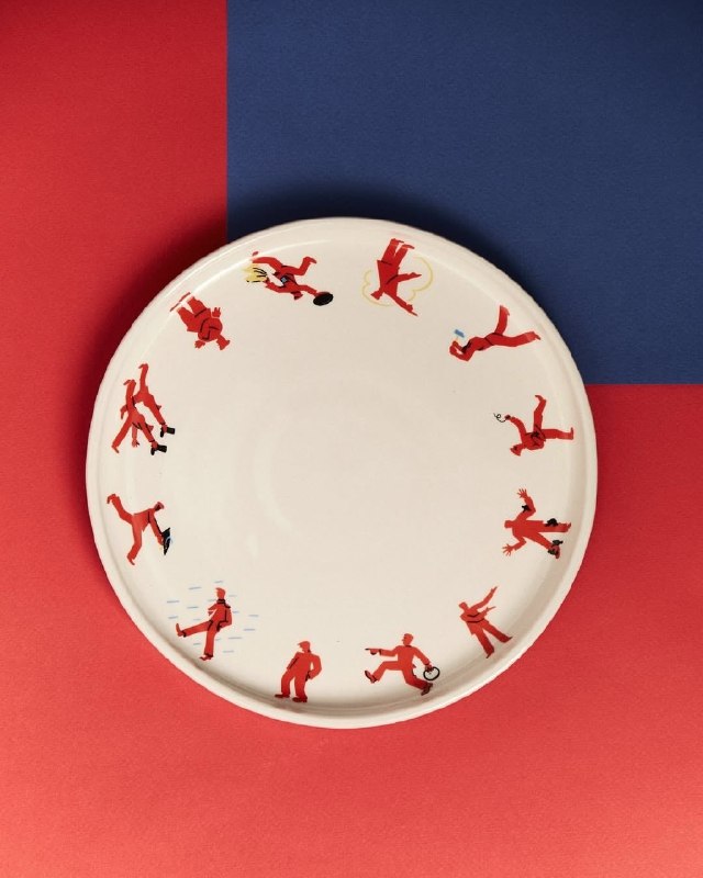 Прикол, Музей Москвы вместе с брендом SALOEV выпустили коллекцию посуды с принтами советских плакато