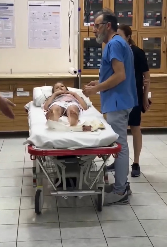 Семья, в которой ребёнок получил удар током на пирсе в ?...